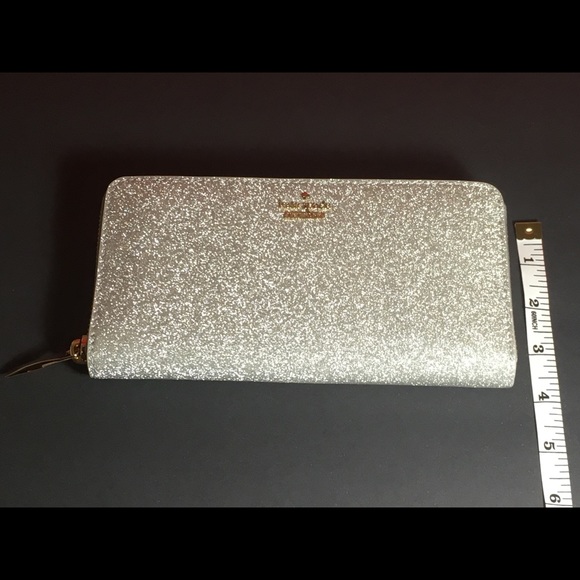 SALE! Kate Spade Silver BC Wallet NWT - Picture 2 of 7